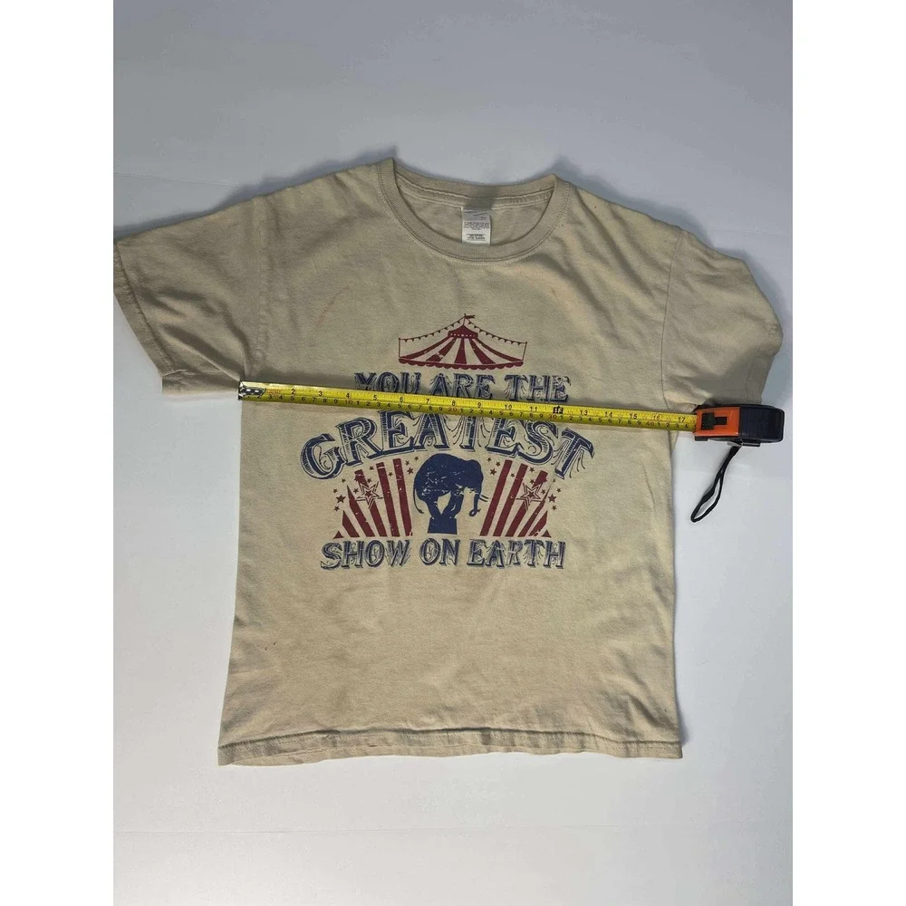 Gildan Heavy Cotton Youth Medium T Shirt Tan Circus Elephant 